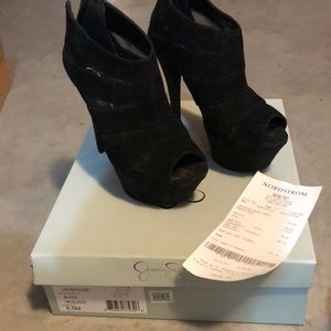 Jessica Simpson Madge Booties